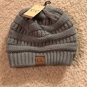 🎉SOLD🎉 CC beanie